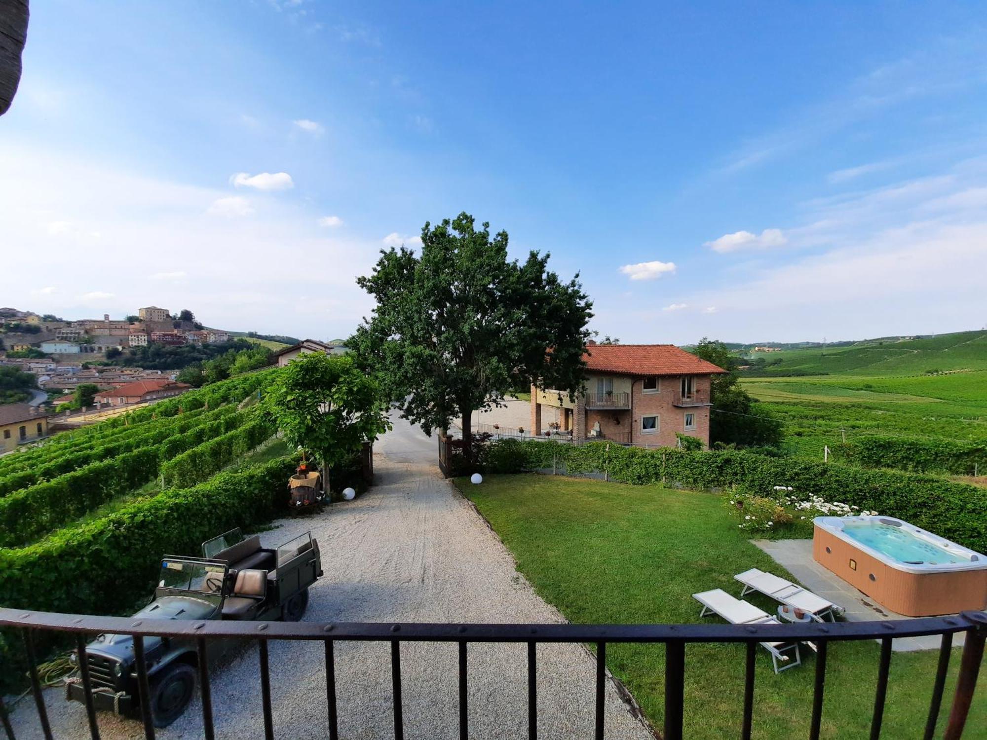 Villa Laura Кастеллинальдо Номер фото