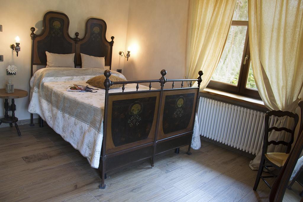 Villa Laura Кастеллинальдо Номер фото
